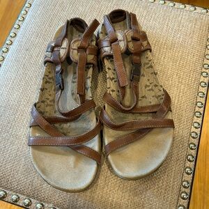 Merrell sandals - size 8